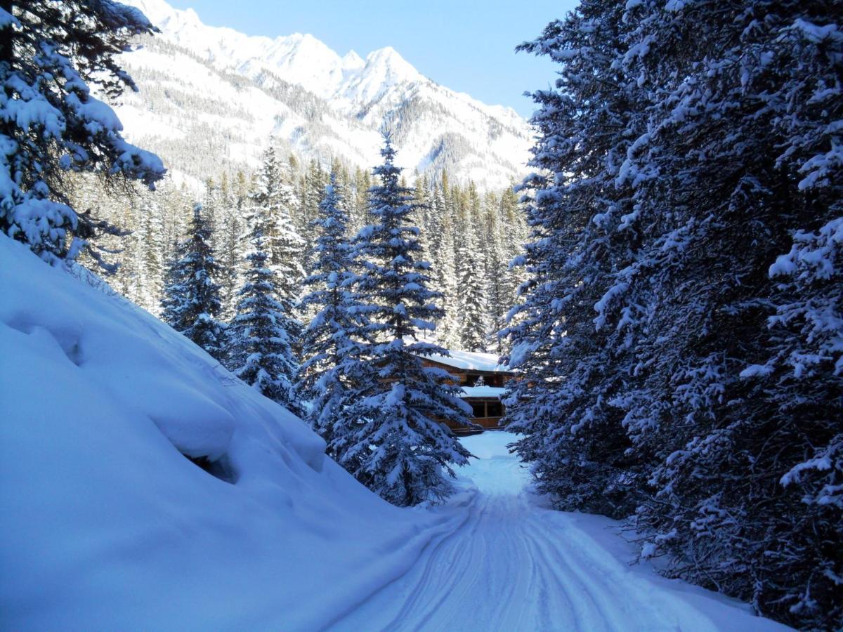 Hotel La Vanoise Bessans Exterior photo