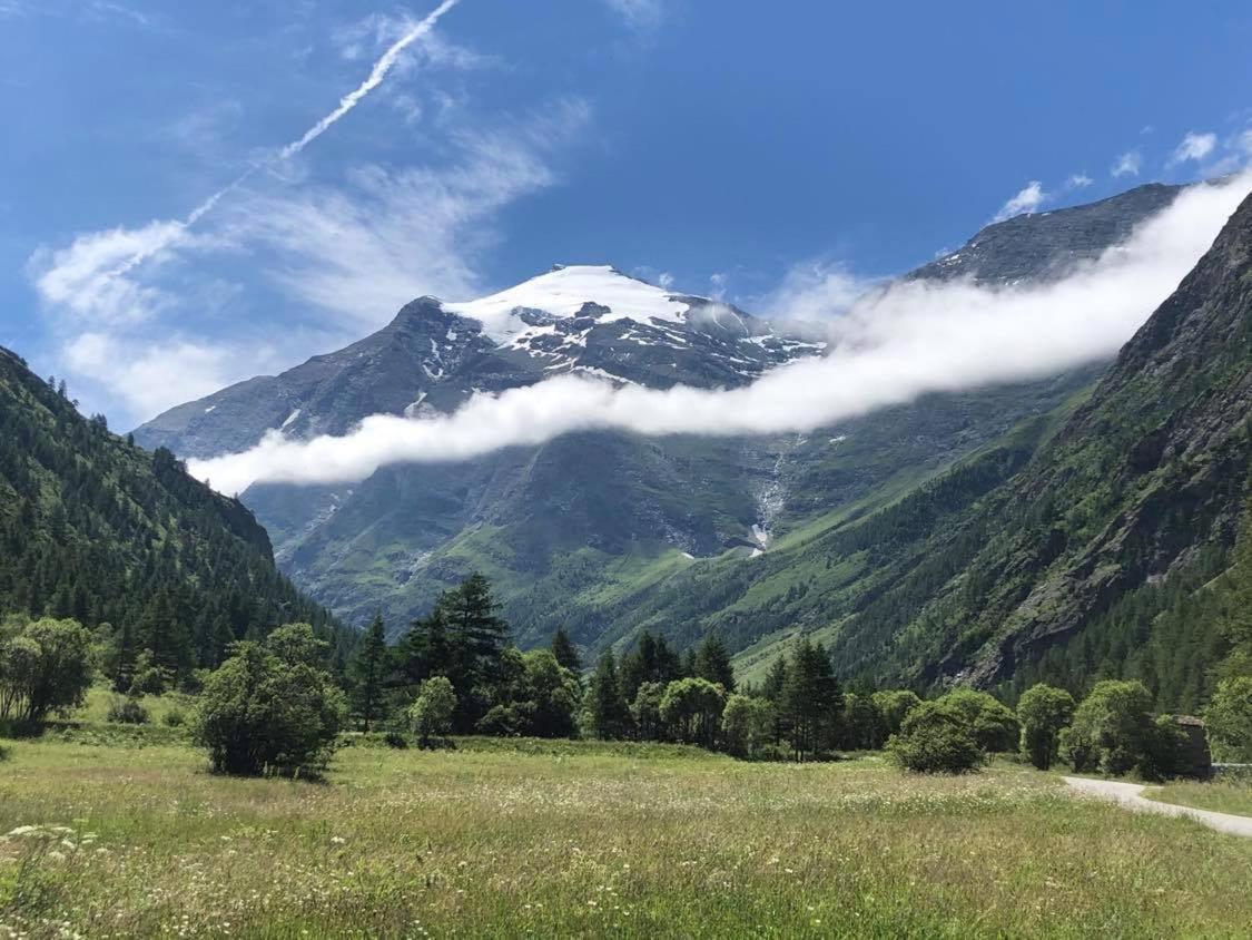 Hotel La Vanoise Bessans Exterior photo